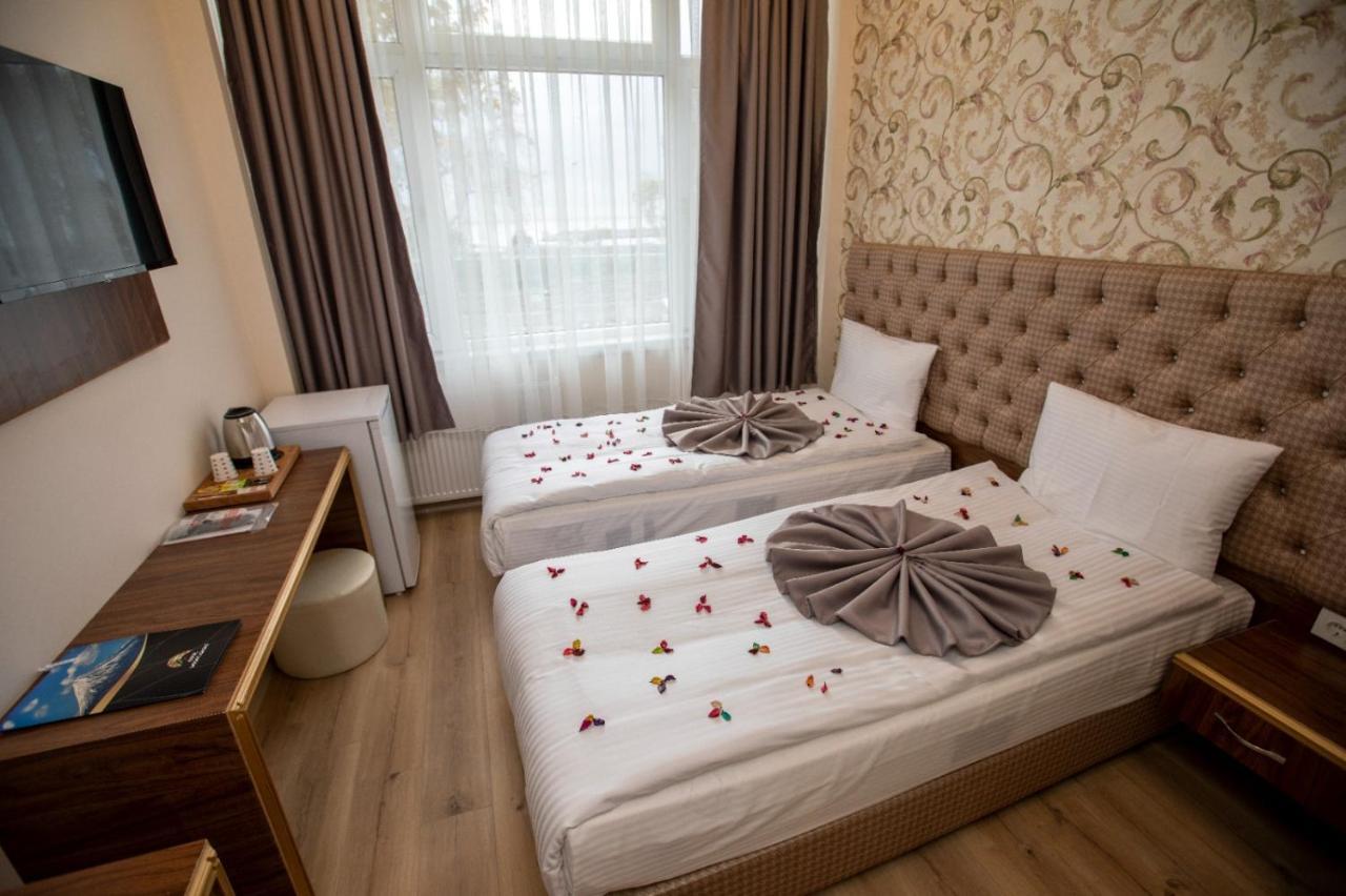 Mount Ararat Hotel อิสตันบูล ภายนอก รูปภาพ